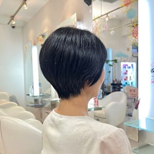 ELLYLONDON 1st.店×ショート