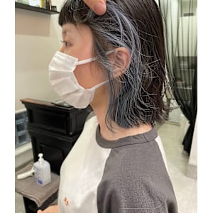 イヤリングカラー