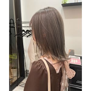 モカグレージュ