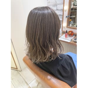 [Neolive kuta] ハイライトカラー[町田]