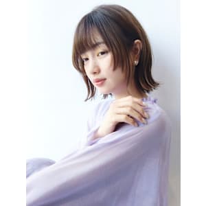 ボブウルフ薄めバングレイヤーカット