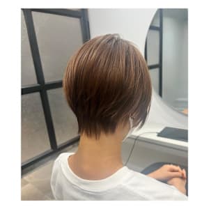 くびれショートカット