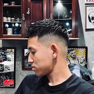 アイパークロップ - L.A BARBERSHOP【エルエー　バーバーショップ】掲載中