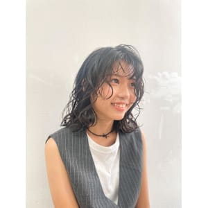 ニュアンスヘア/顔まわりカット/顔まわりレイヤー