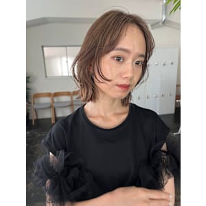 ボブ　レイヤーカット