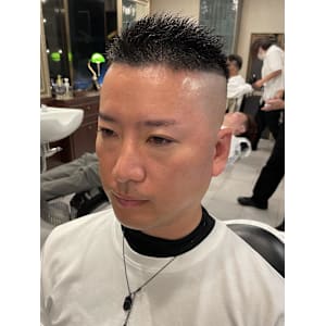 ロンドンハイスキンフェード【大宮/バーバー】