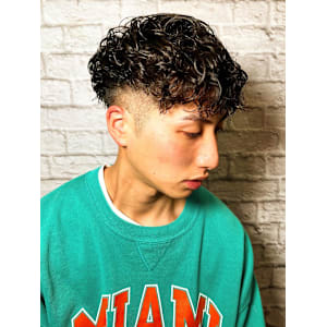 スペインカール×ショートスタイル