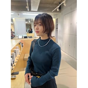 小顔効果抜群！！人気のショートウルフカット☆