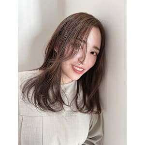 【髪の乾燥やパサつきを抑える】保湿パックトリートメントコース