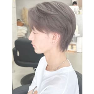 メンズカット　ブリーチ　ミルクティーグレージュ