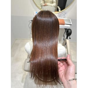 枚方ツヤ髪縮毛矯正○山地