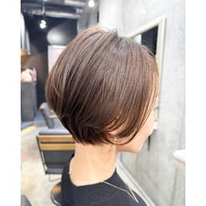 丸みくびれショートボブ