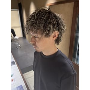 Eiji_ツイストスパイラルパーマ&ハイライト