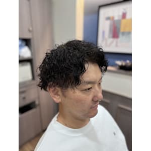 ツイストスパイラル - グレイスフルバーバー 赤坂見附店【グレイスフルバーバーアカサカミツケテン】掲載中