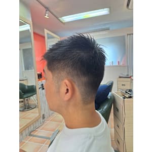 フェードカット