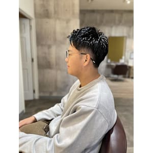 ブルーブラック