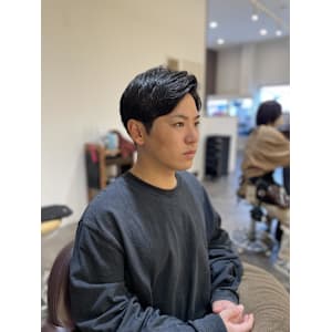 刈り上げなしのビジネスショート