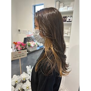 イヤリングカラー