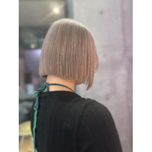 ブロンドカラー