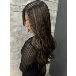 ハイライト／グレージュ／ミルクティーカラー