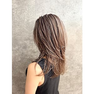 ハイライトグレージュ