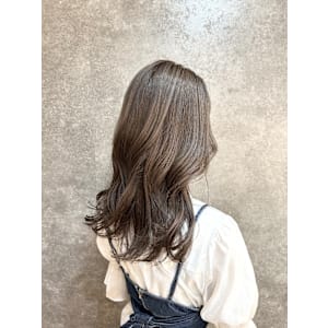 グレージュカラー - amberl【アンバール】掲載中