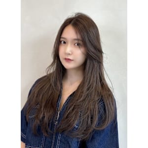 ロングレイヤースタイル