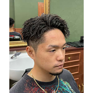 大人ツイストパーマ