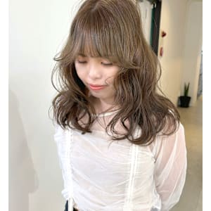 ブリーチなしオリーブベージュ×盛れる顔まわりカット♪