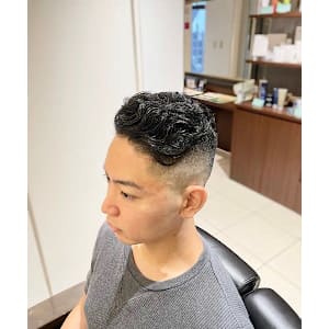 フェード/バーバースタイル/七三分け