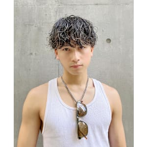 波巻きスパイラルパーマメンズマッシュパーマツイストパーマ