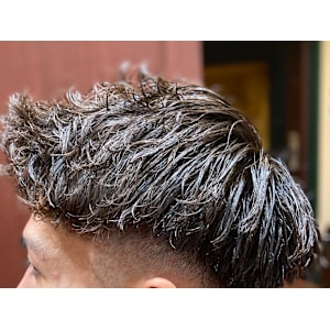 MEN'Sツーブロックフェードミドルフェードバーバースタイル