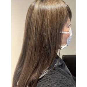 大人かわいい白髪ぼかし