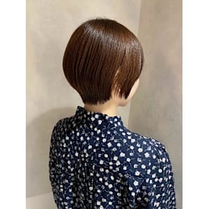 くびれ×丸みショート×ひし形ヘア×横浜×20代30代