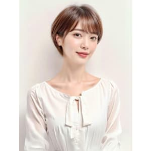 大人かわいいミルクティーブラウン 耳かけショートボブ