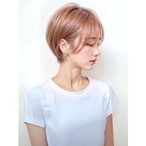 小顔耳かけハイトーンショートボブ/大人可愛い20代30代40