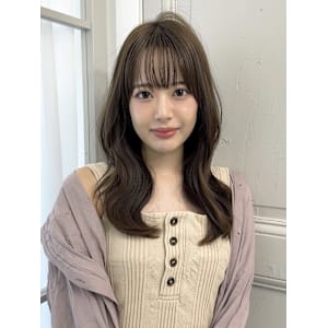 くびれヘア　モテ髪　ベージュカラー