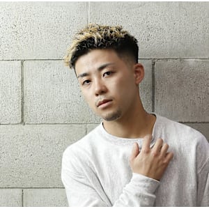 ローフェードアップバングスタイル