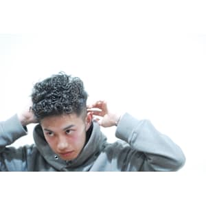 クセ毛風パーマ