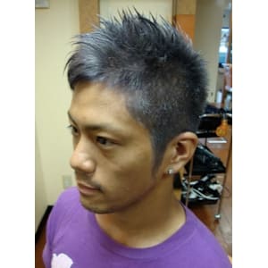 サッカー本田選手風アシメソフモヒスタイル