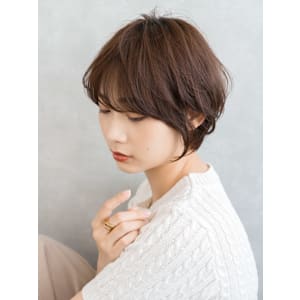 【20代・30代・40代】丸みショートト/小顔ショート