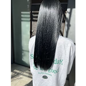 うる艶ストレート