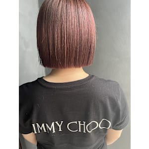 ベージュピンク