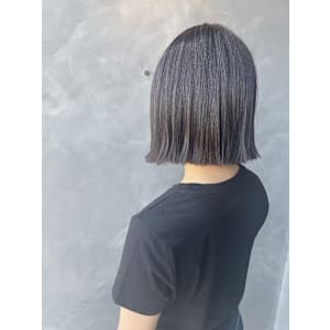 切りっぱなしボブ