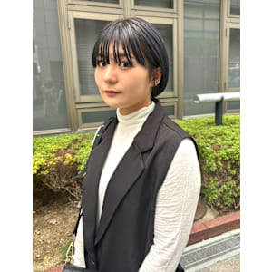 【KARIN】ボブ×ルーツカラー