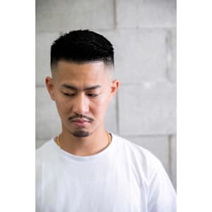 バーバーショップ CHILL CHAIR 中野店