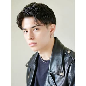 メンズショート　アップバング　刈り上げ　ツーブロック　黒髪 - ANFINI【アンフィニー】掲載中