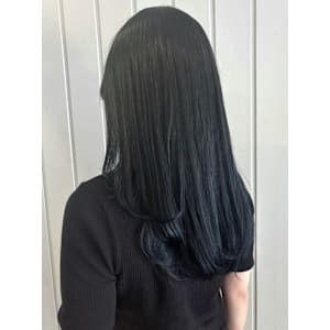 ロングレイヤー　ダブルカラー　ブルーブラック　ツヤ髪ロング