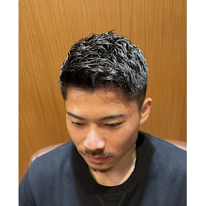 銀座　理容室　ショートスタイル　フェード