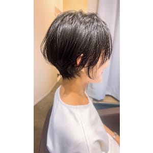 神戸白髪ぼかし/神戸白髪染め/神戸ショートボブ/神戸ボブ